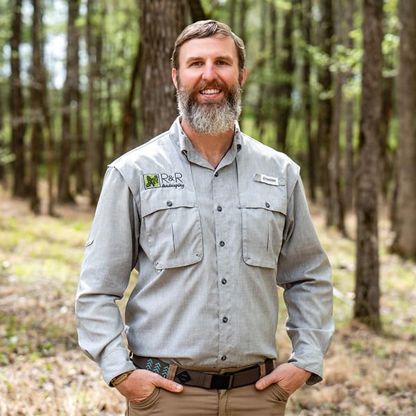 The R&R Landscaping team